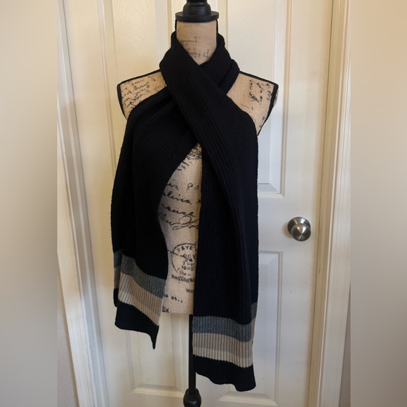 Color Blocked Ribbed Scarf Striped Black White Gray 73” Long x 11” Wide GUC - Picture 5 of 10